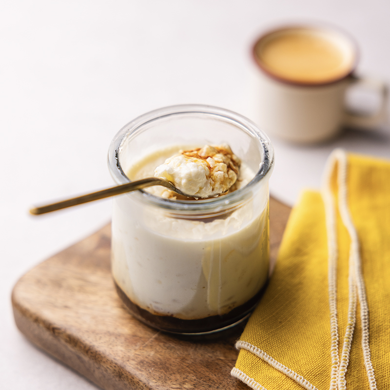 Gâteau de riz, lit de caramel