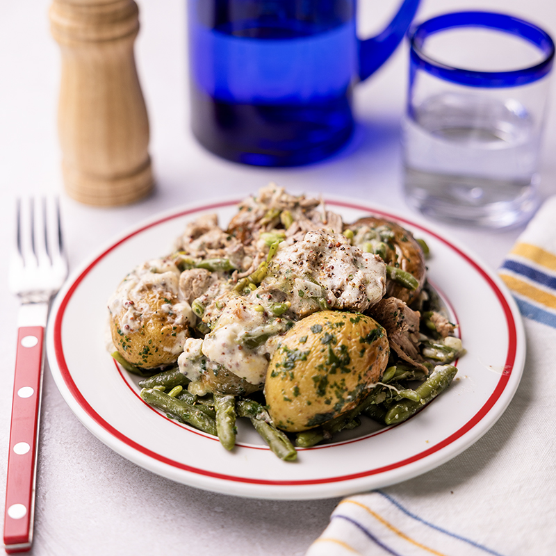 Porc à la moutarde, pommes de terre et haricots verts